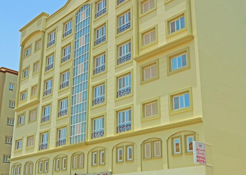  Muscat Exterior Detail