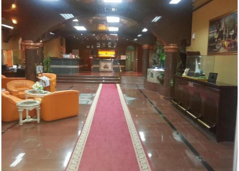  Muscat Interior Entrance