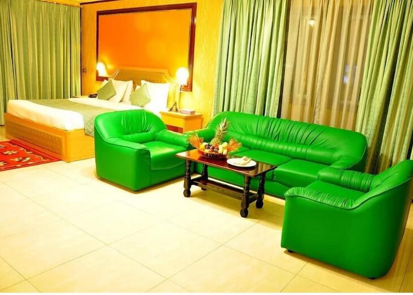  Muscat Room