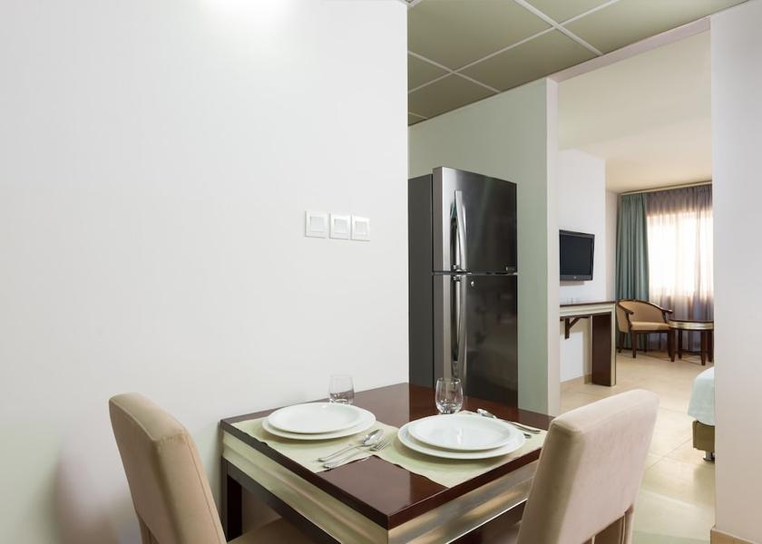  Muscat Room