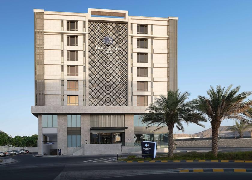  Muscat Exterior Detail