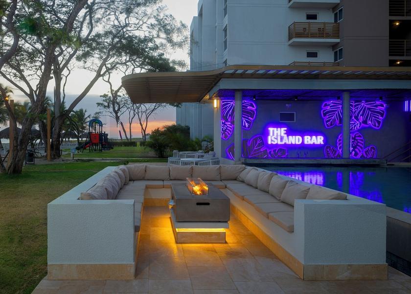 Panama Punta Chame Pool Side Bar