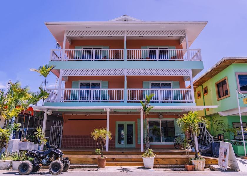 Bocas del Toro Bocas del Toro Facade