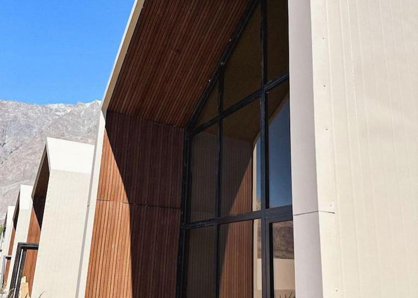  Shigar Exterior Detail