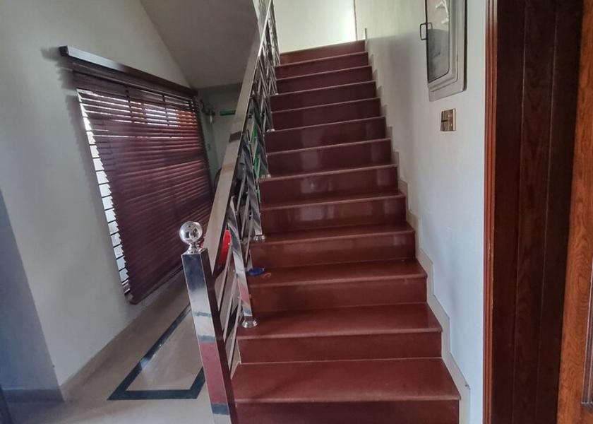  Gujrat Interior Entrance