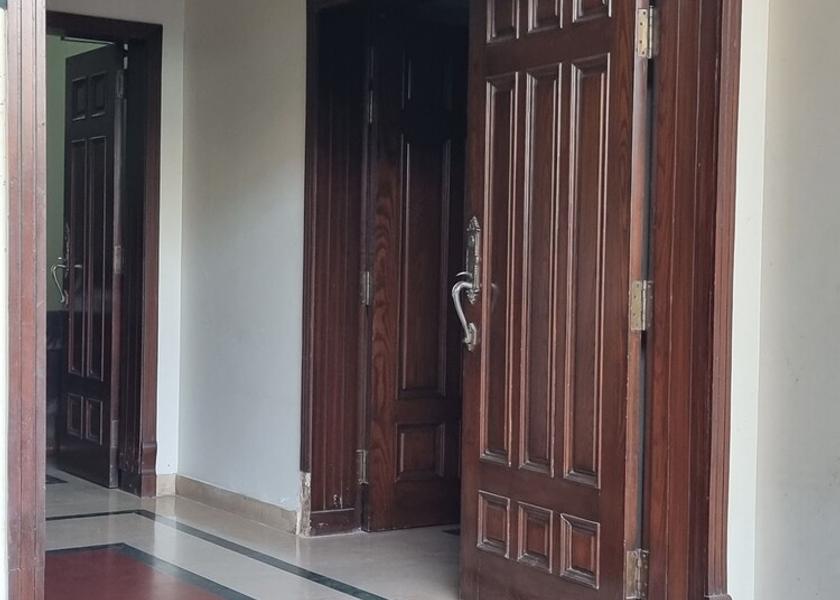  Gujrat Interior Entrance