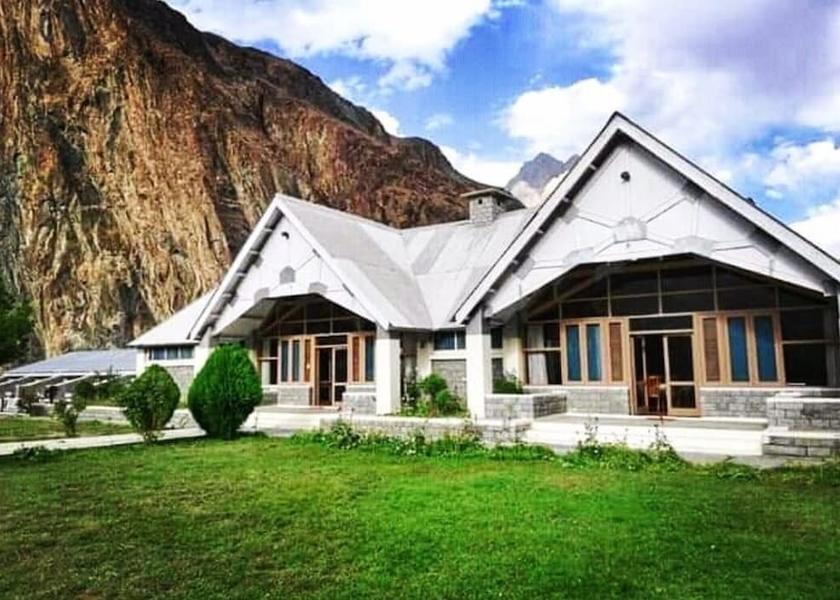  Karimabad Exterior Detail