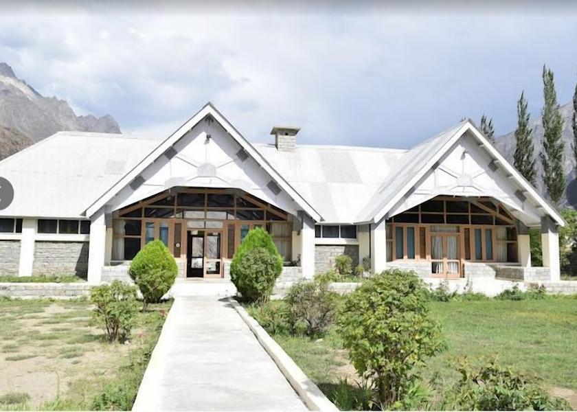  Karimabad Facade