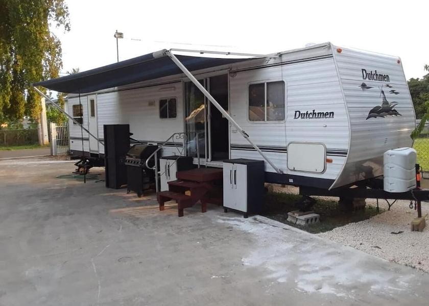  Dorado Exterior Detail