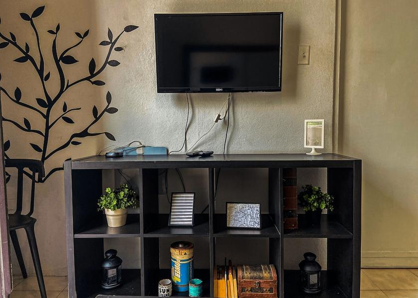  Ponce Interior Entrance