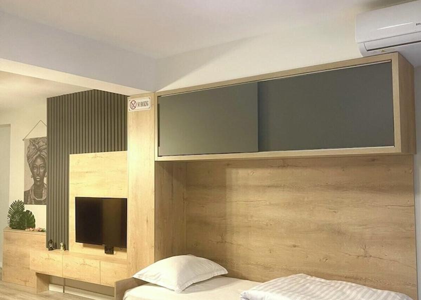 Kosovo Pristina Room