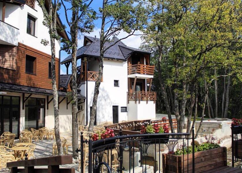 Central Serbia Zlatibor Terrace/patio