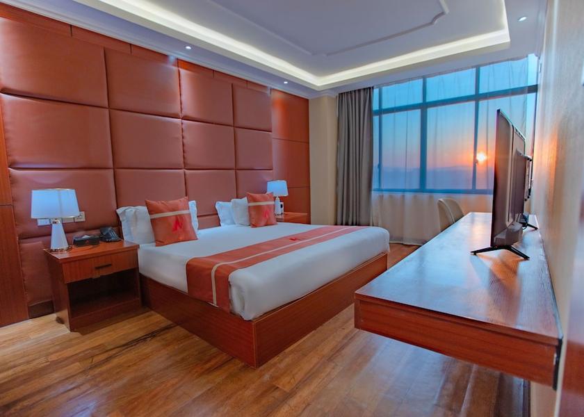  Kigali Room