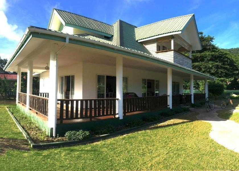  La Digue Primary image