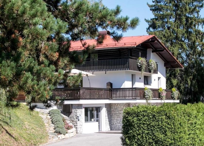  Prevalje Exterior Detail