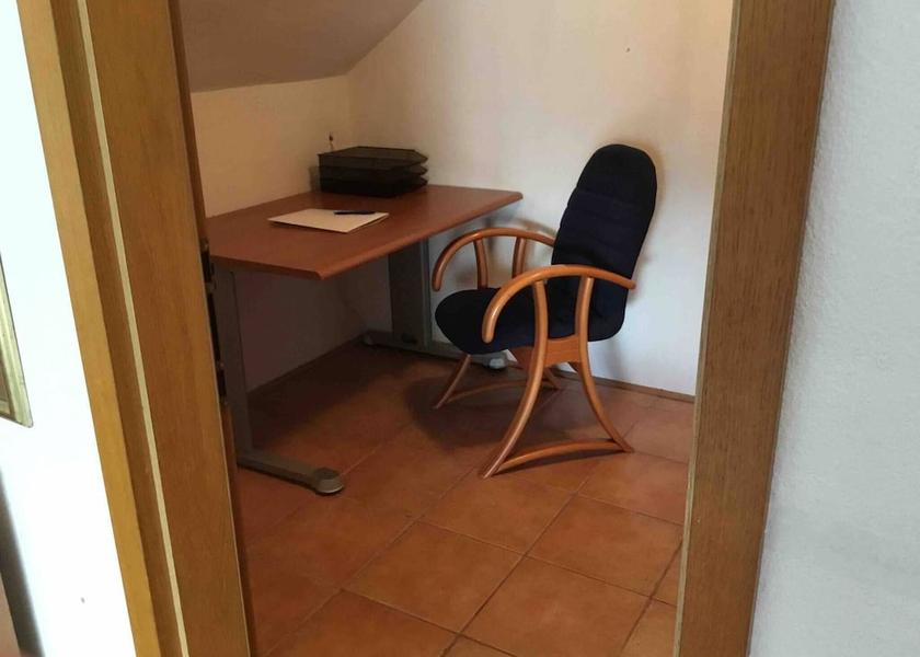  Ljubljana Interior Entrance