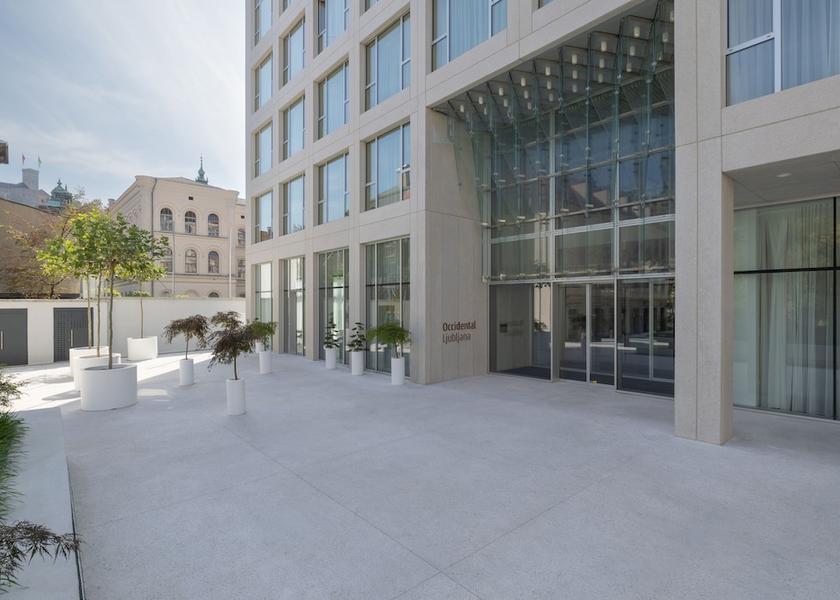  Ljubljana Facade