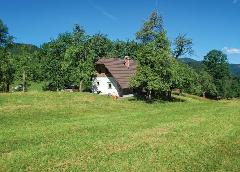  Bled Exterior Detail