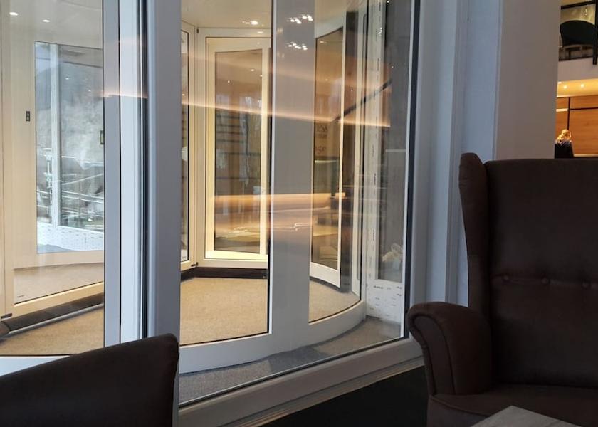  Kranjska Gora Interior Entrance