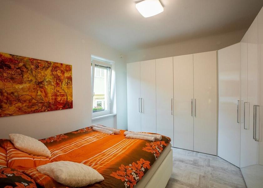  Piran Room
