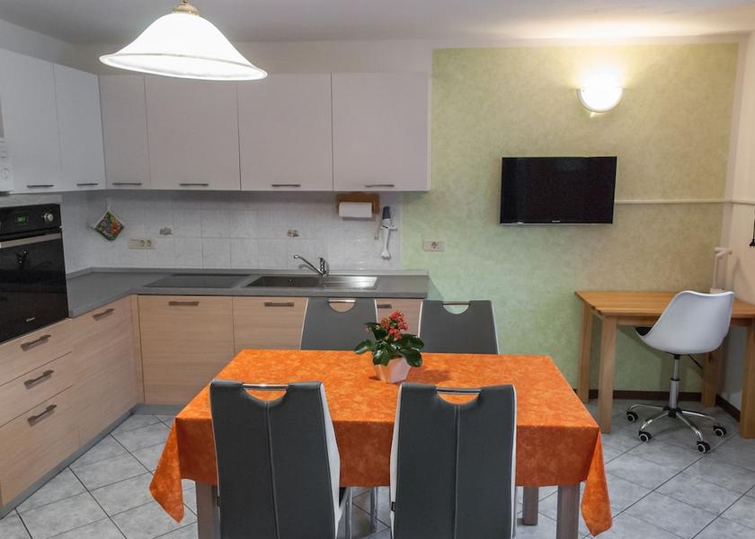  Bovec Room