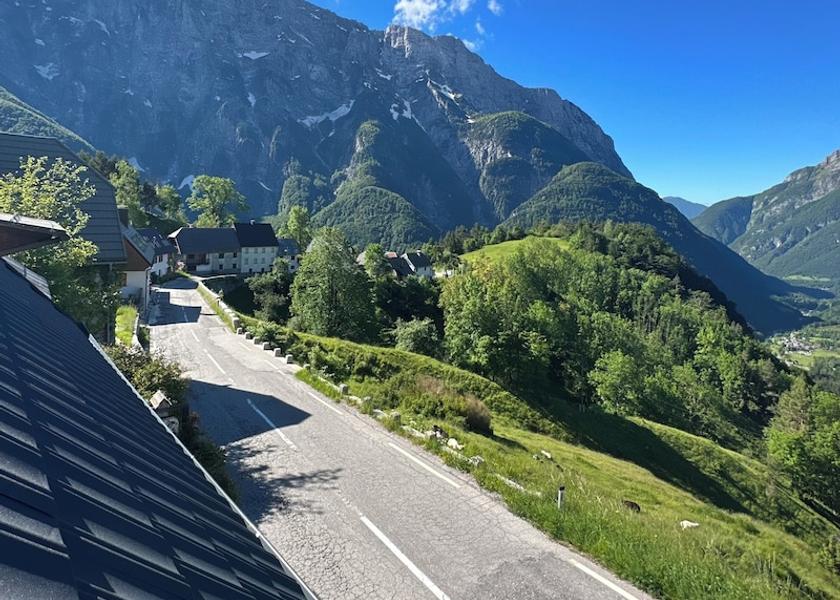  Bovec Property Grounds