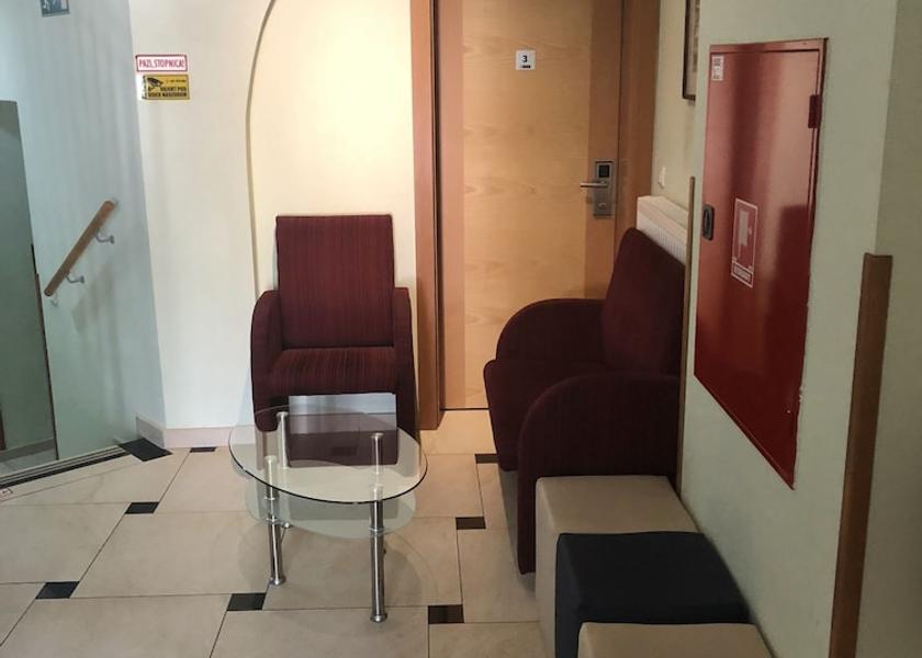  Maribor Lobby