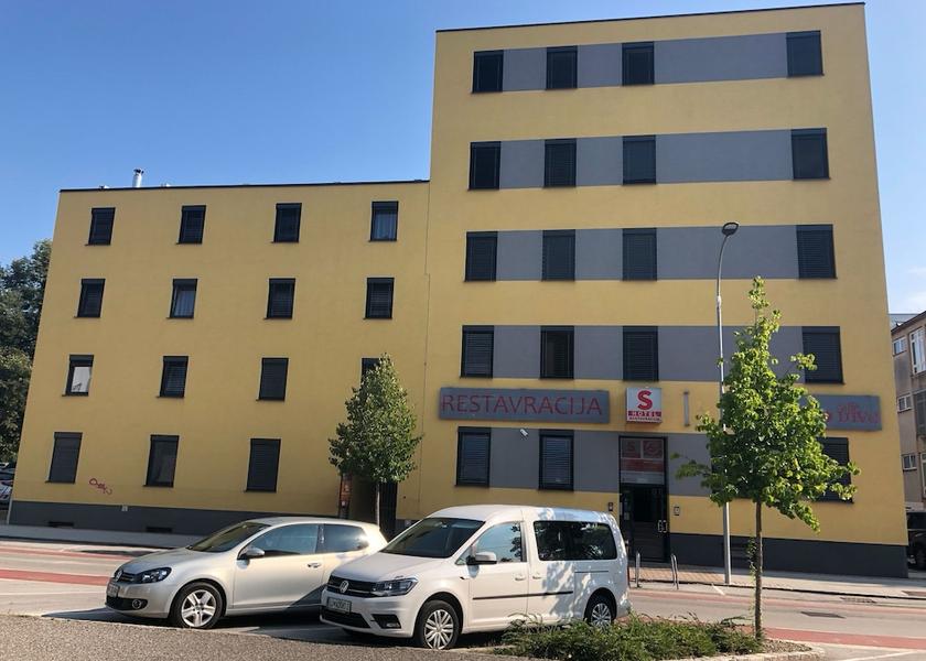  Maribor Primary image