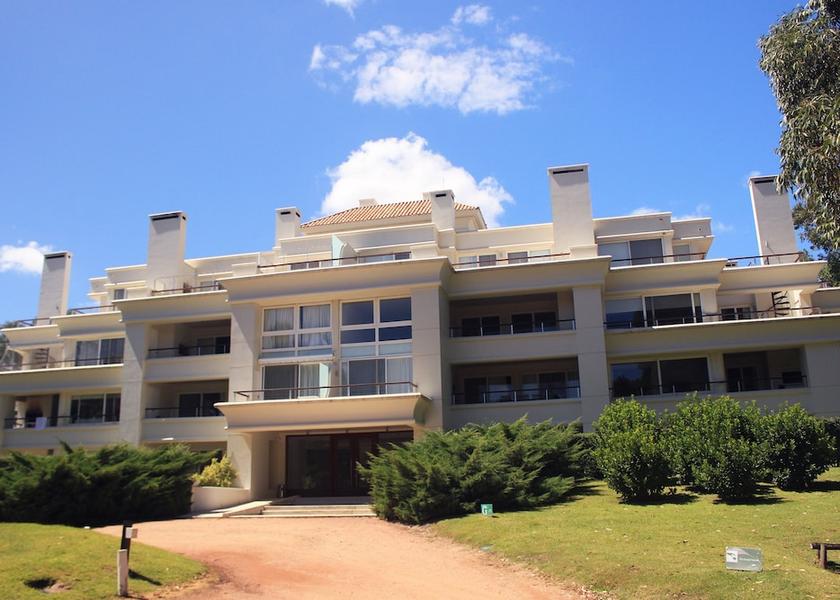 Maldonado Punta Ballena Facade