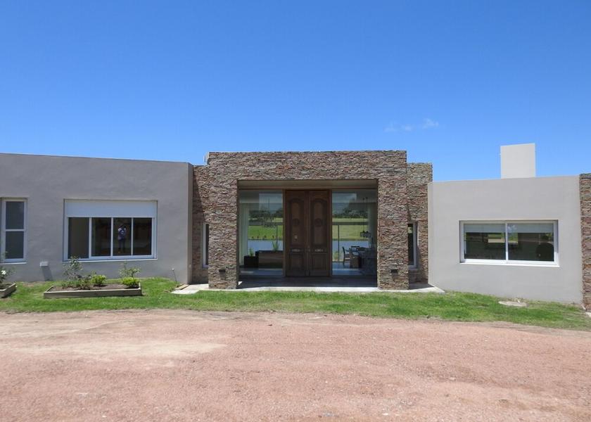 Maldonado Manatiales Reception