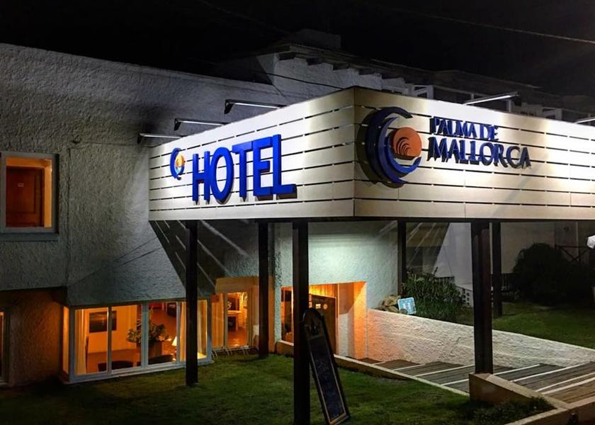 Rocha La Paloma Facade