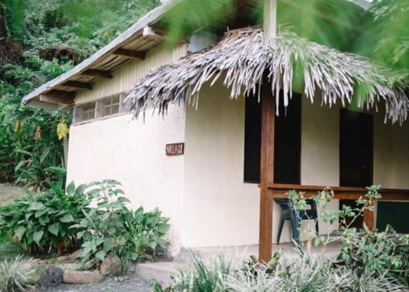  Tanna Island Exterior Detail