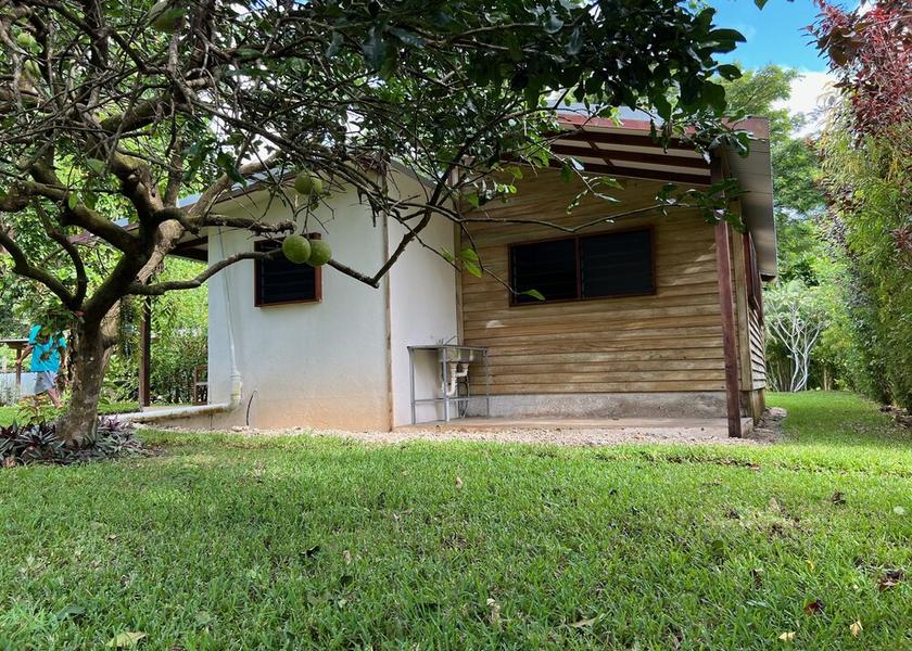  Aore Island Exterior Detail