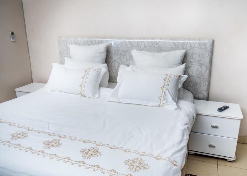  Ndola Room