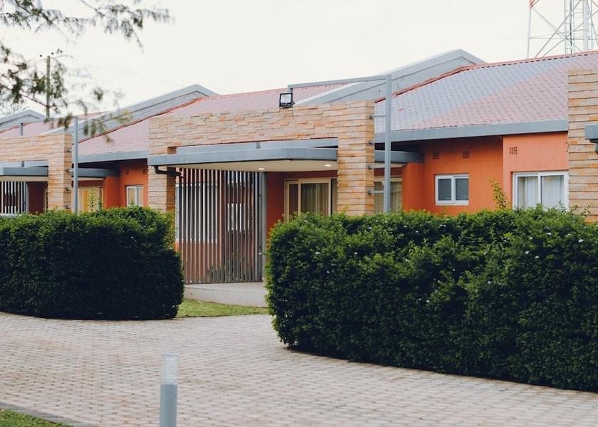  Lusaka Exterior Detail