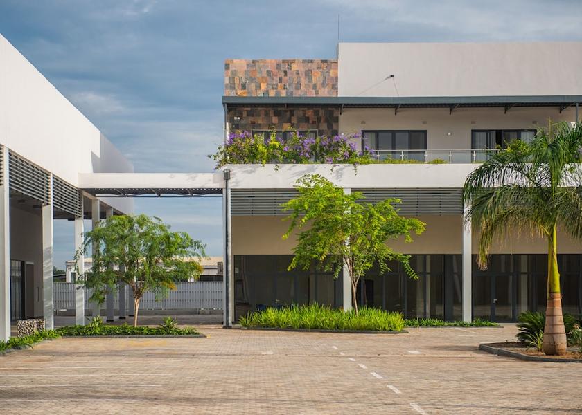  Lusaka Facade