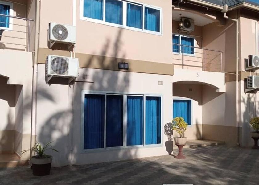  Lusaka Exterior Detail