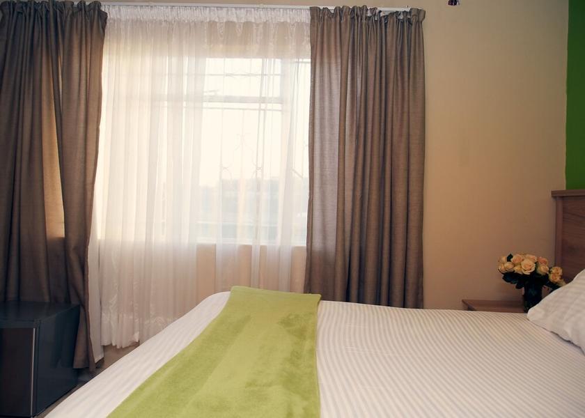  Gweru Room