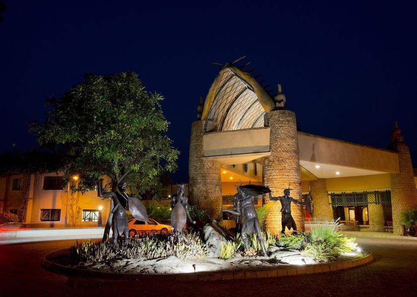  Victoria Falls Facade