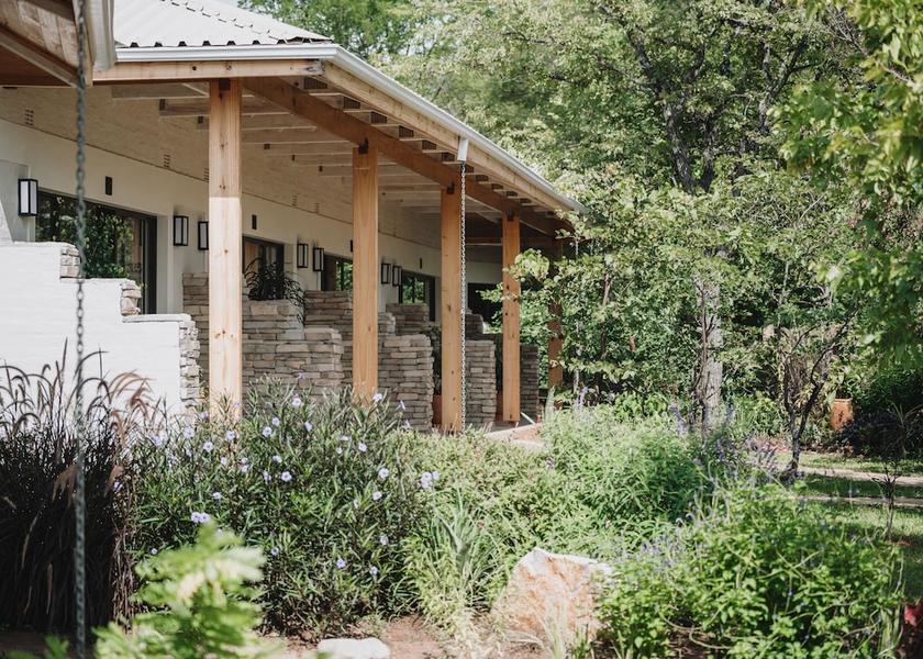  Victoria Falls Exterior Detail