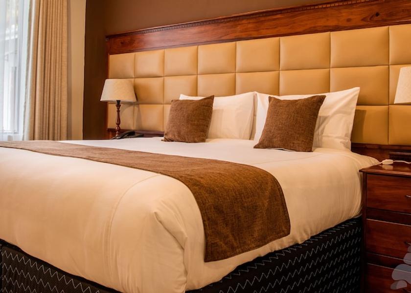 Harare Harare Room