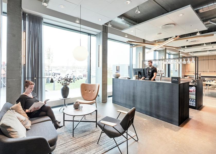 Midtjylland Aarhus Reception