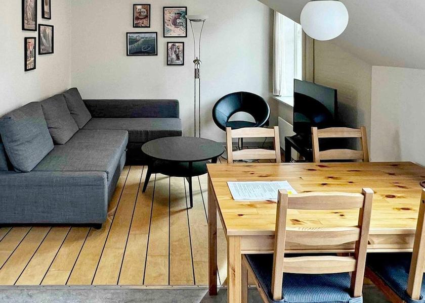 Hovedstaden Gudhjem Dining Area