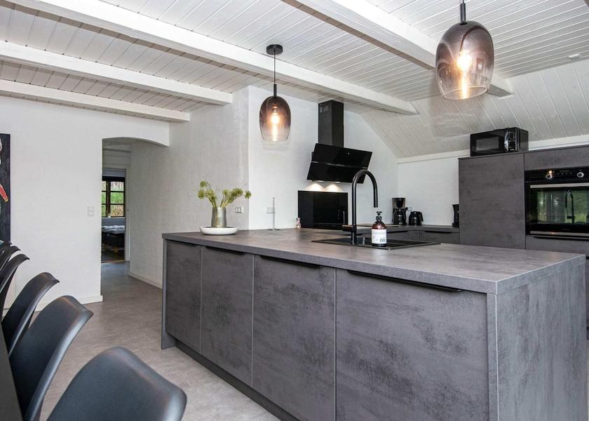 Syddanmark Henne Interior Entrance