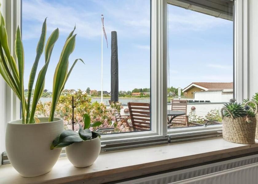 Syddanmark Broager Interior Entrance