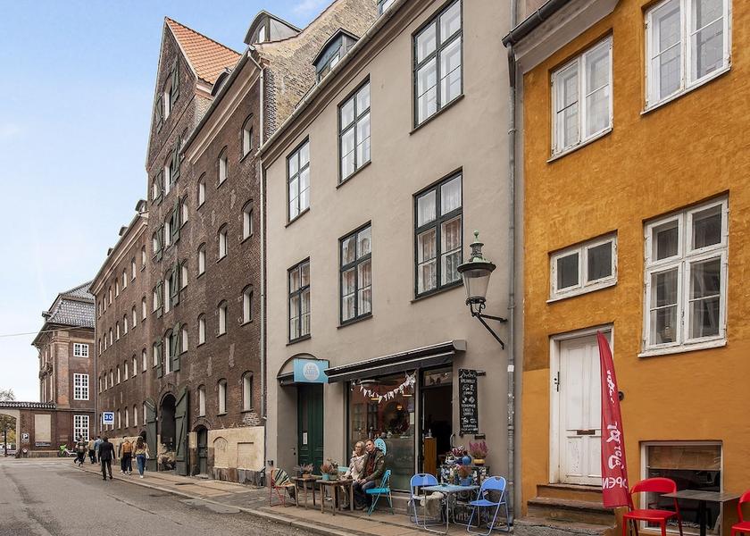 Hovedstaden Copenhagen Entrance