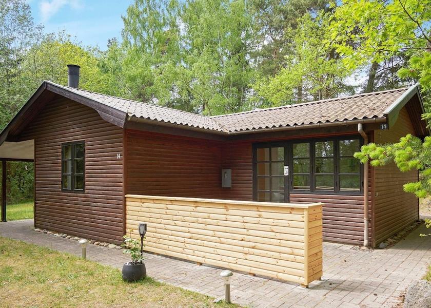 Hovedstaden Ronne Exterior Detail