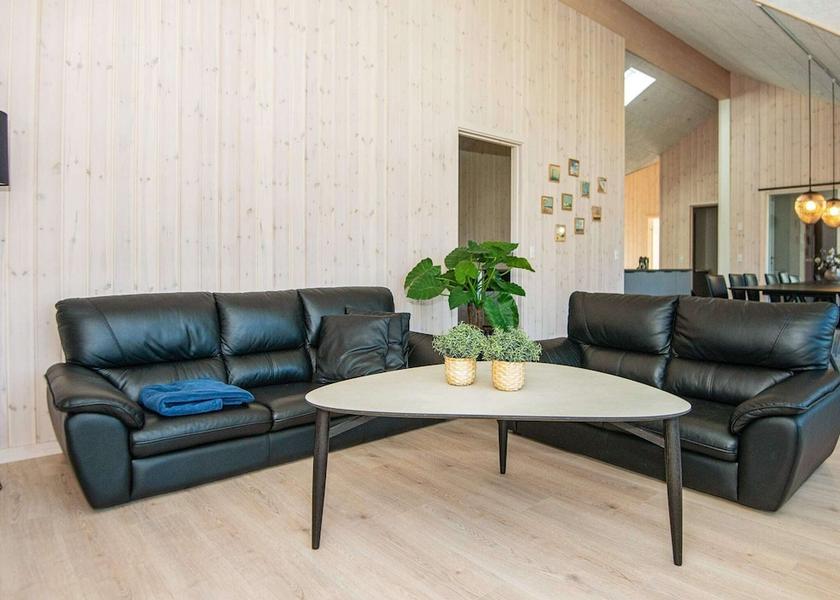 Syddanmark Juelsminde Interior Entrance