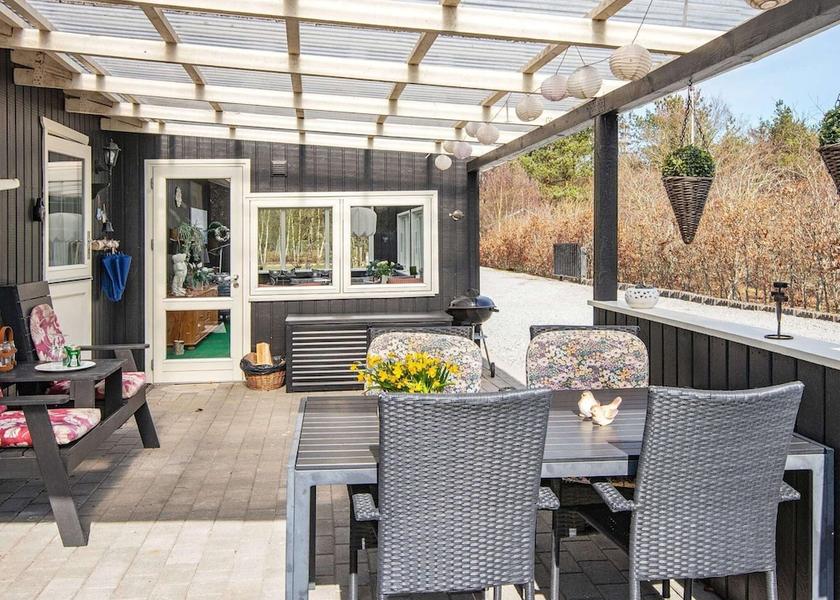 Nordjylland Logstor Exterior Detail