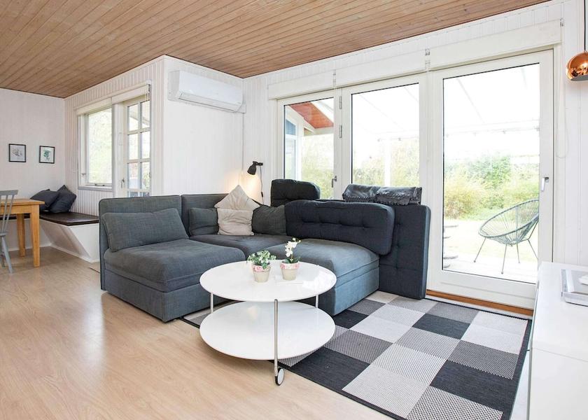  Slagelse Interior Entrance